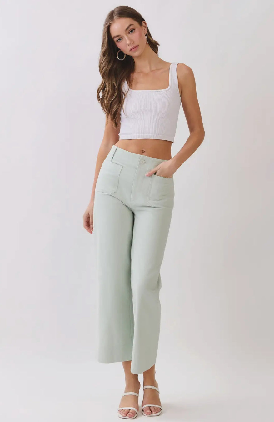 Mint Condition Wide Leg Cropped Pants