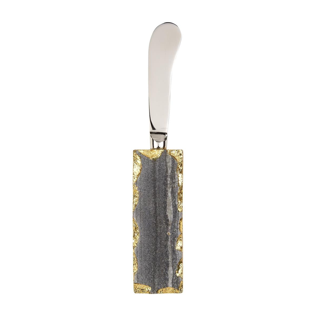 Metallic Spreader