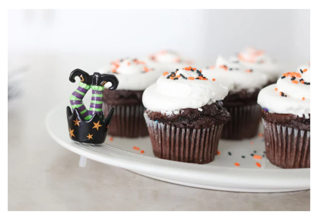 What’s Up, Witches Mini