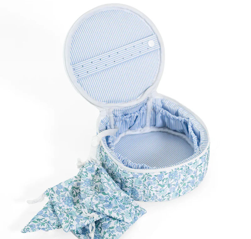 Quilted Jewel Round, Hamptons Floral