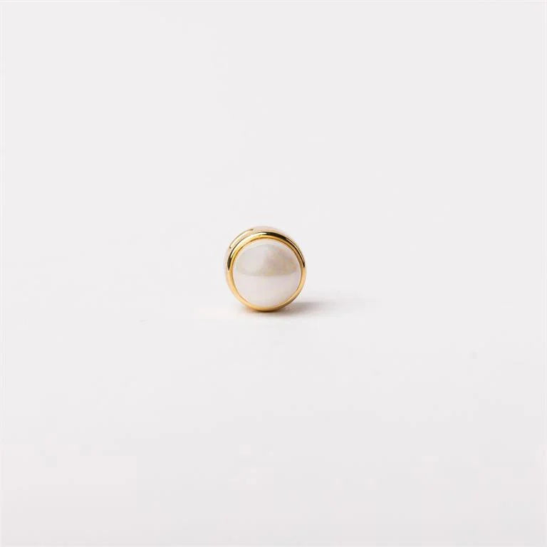 Luxe Charm Pearl