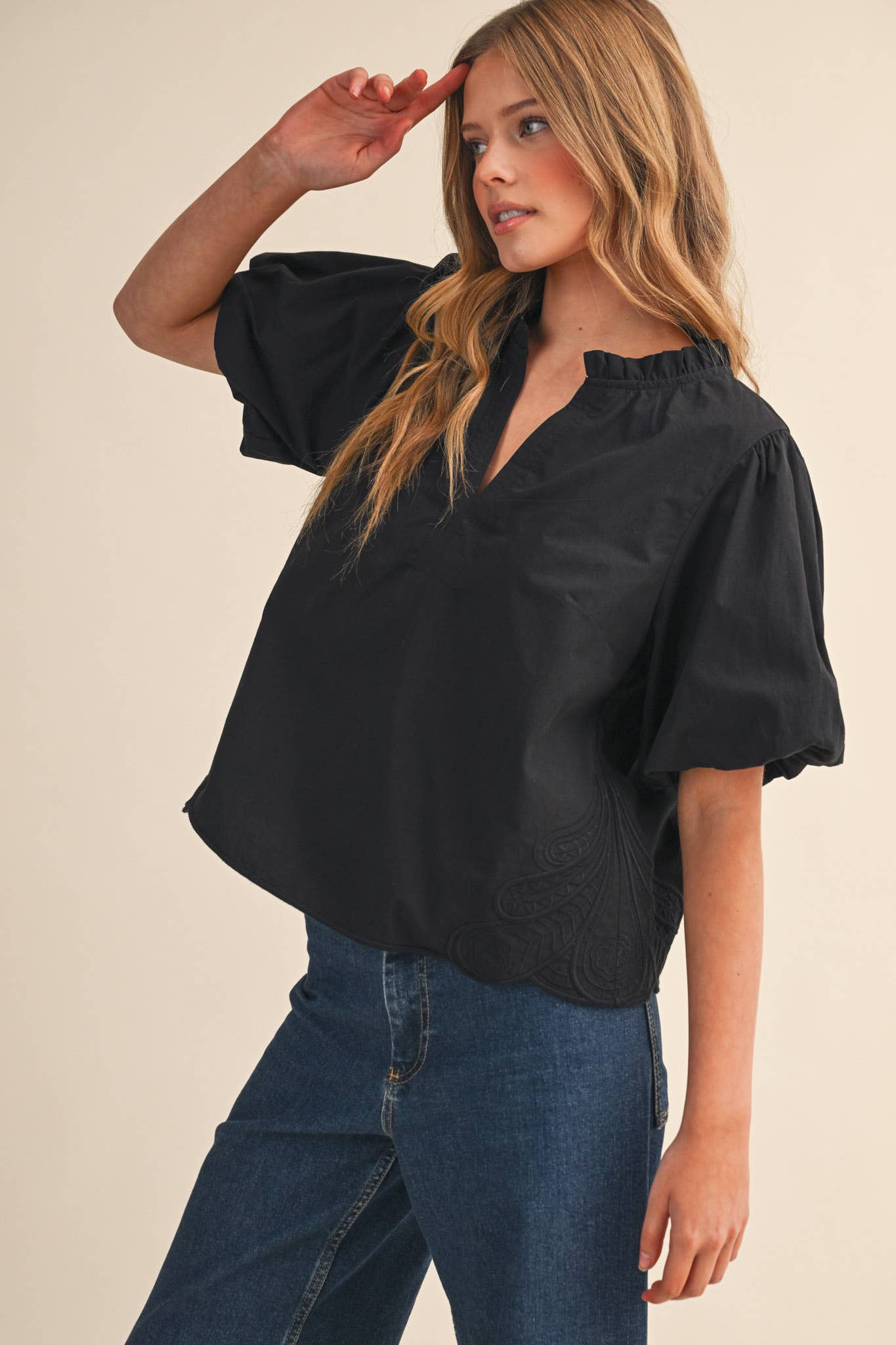 NANCY SIDE DETAIL TOP, BLACK