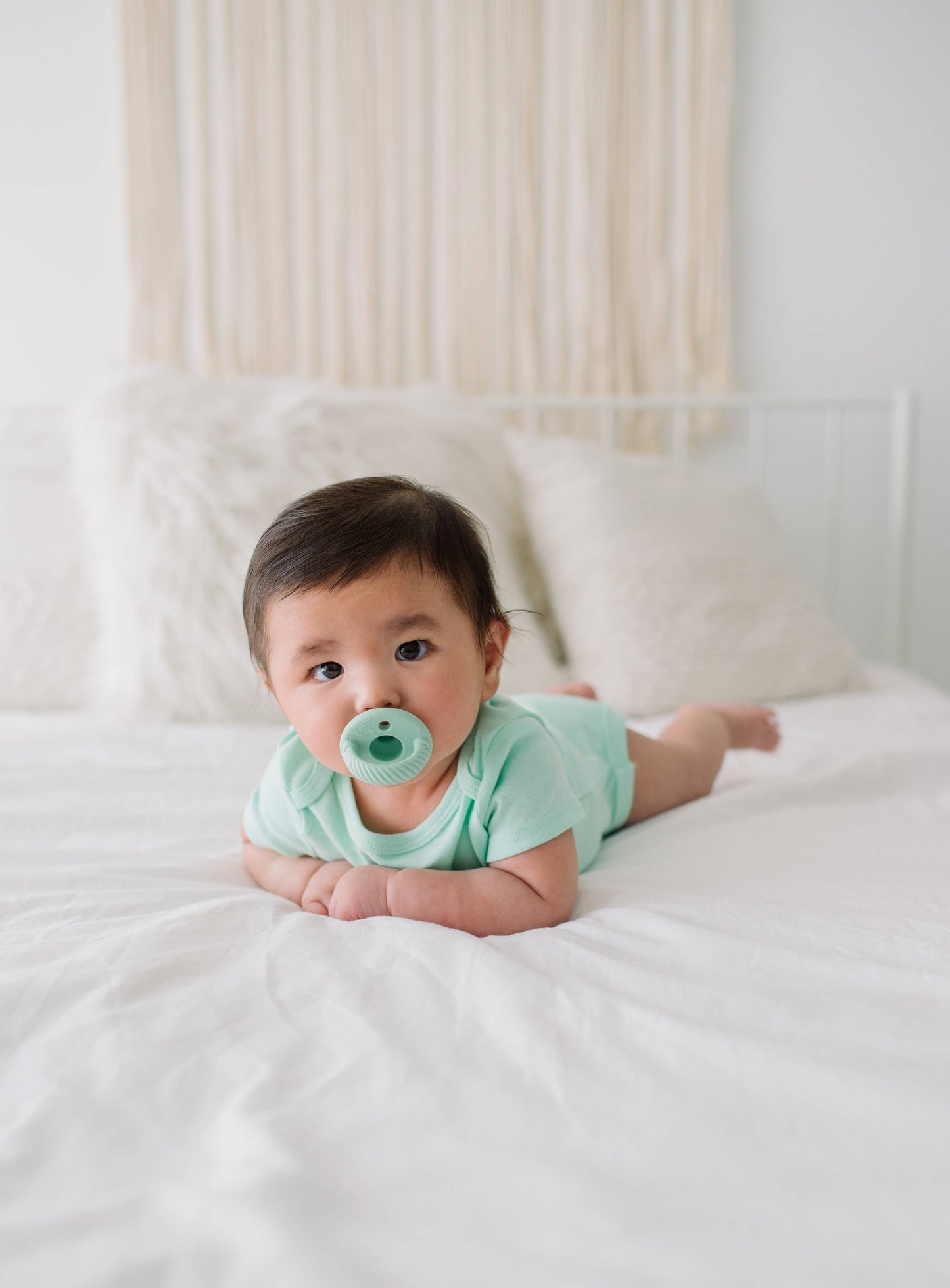 Sweetie Soother™ Pacifier Sets (2-pack): Pink Bows
