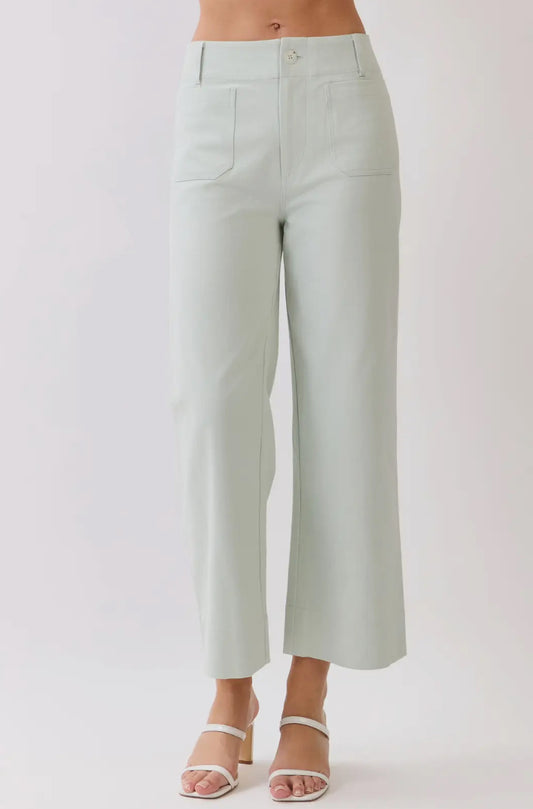 Mint Condition Wide Leg Cropped Pants