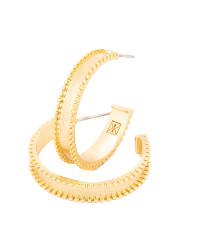 Nova Medium Gold Hoops