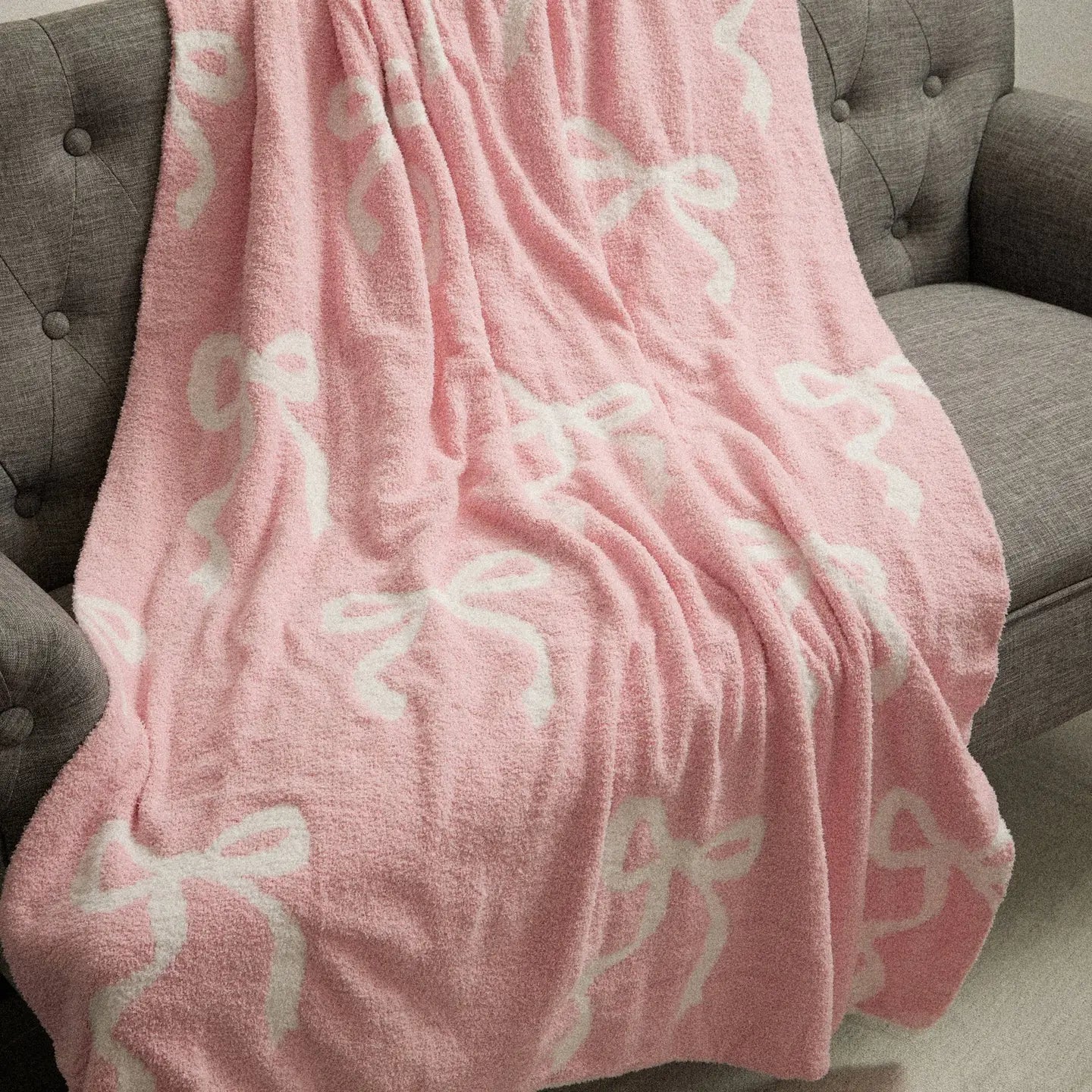 Bow Blanket, Pink/White