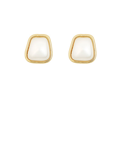 Ellis Pearl Stud Earrings