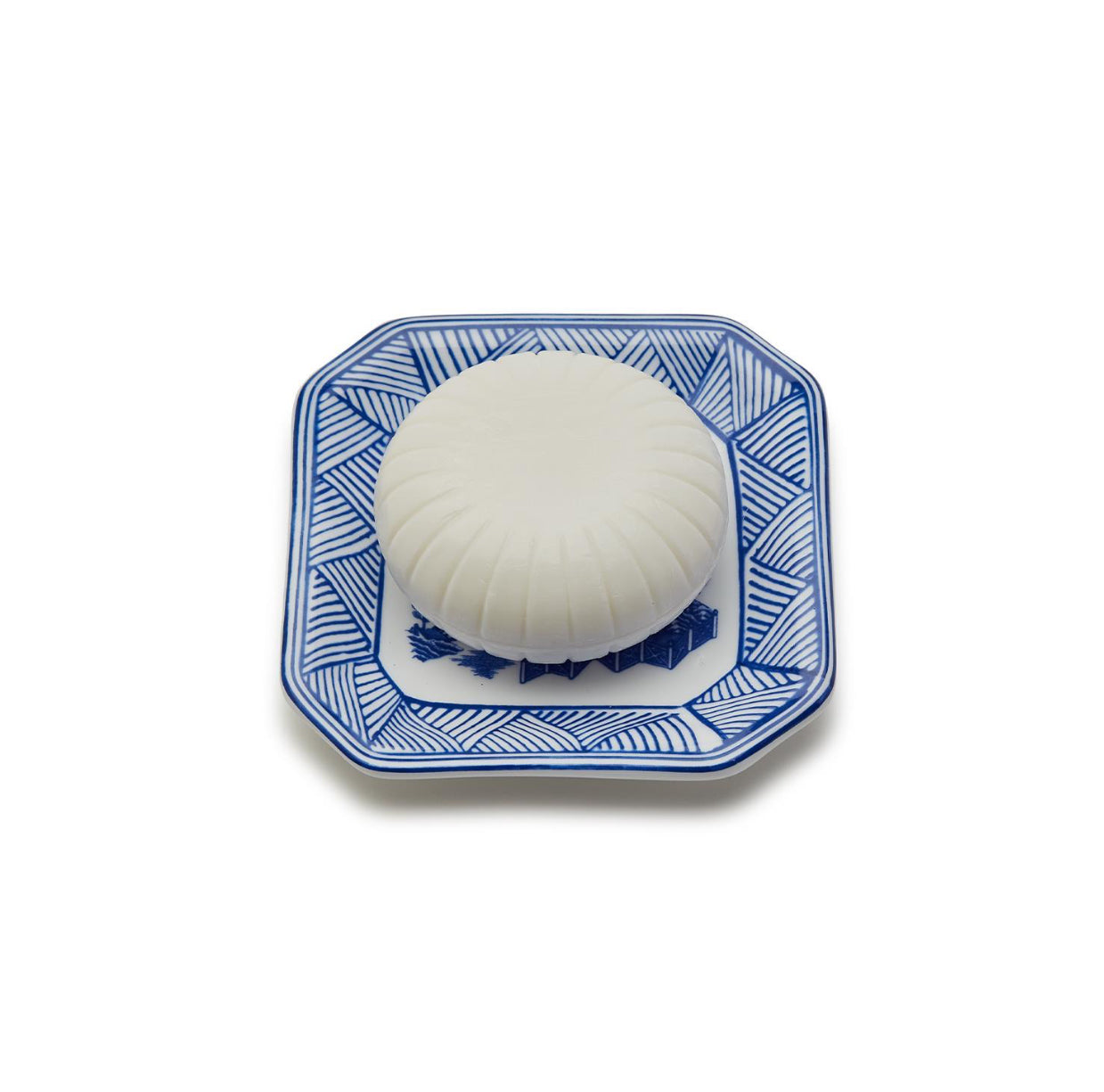 Blue Willow Sandalwood Soap with Tray Set