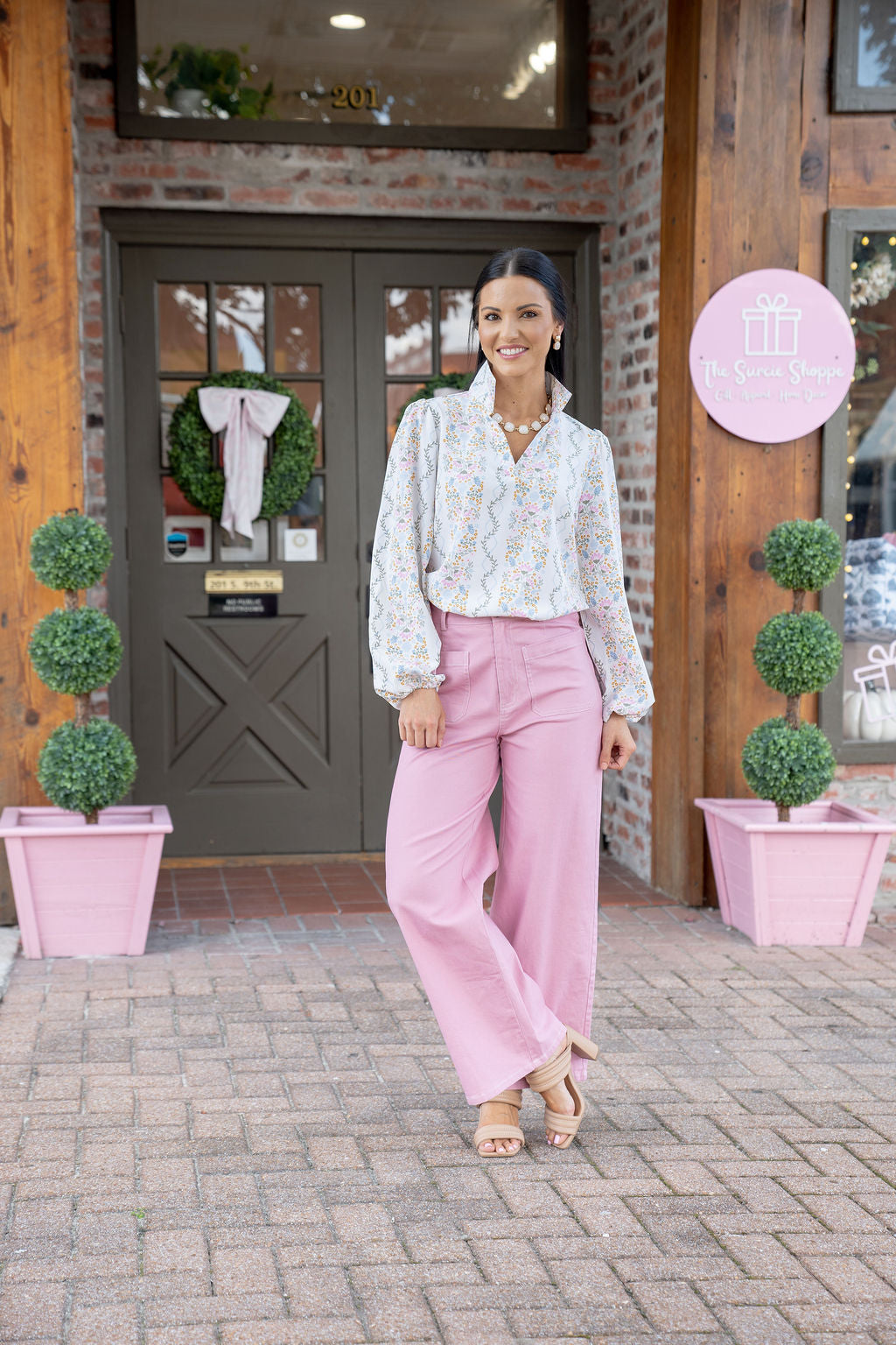 Pippa Pants, Pink