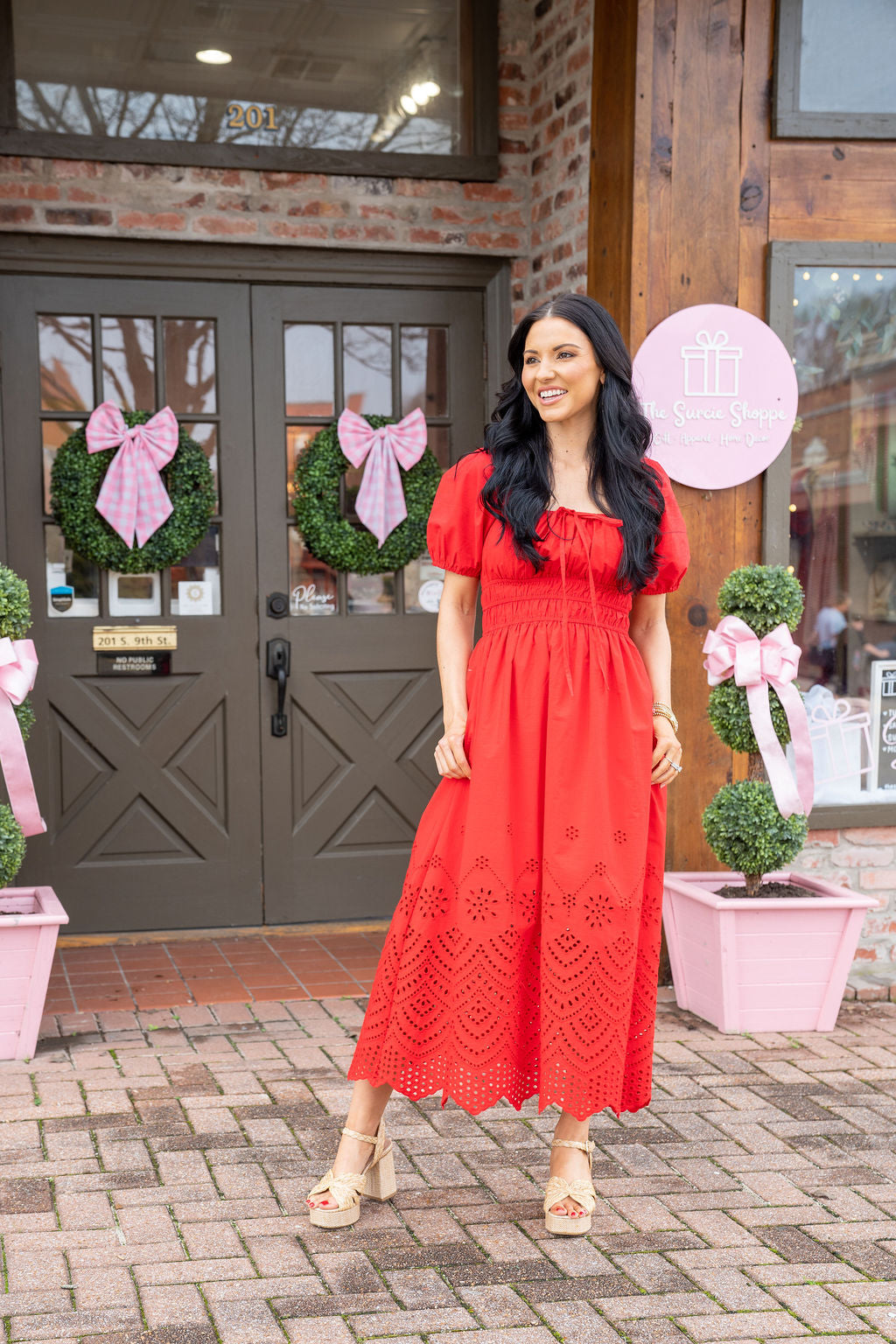 Scarlet Sweetheart Midi Dress