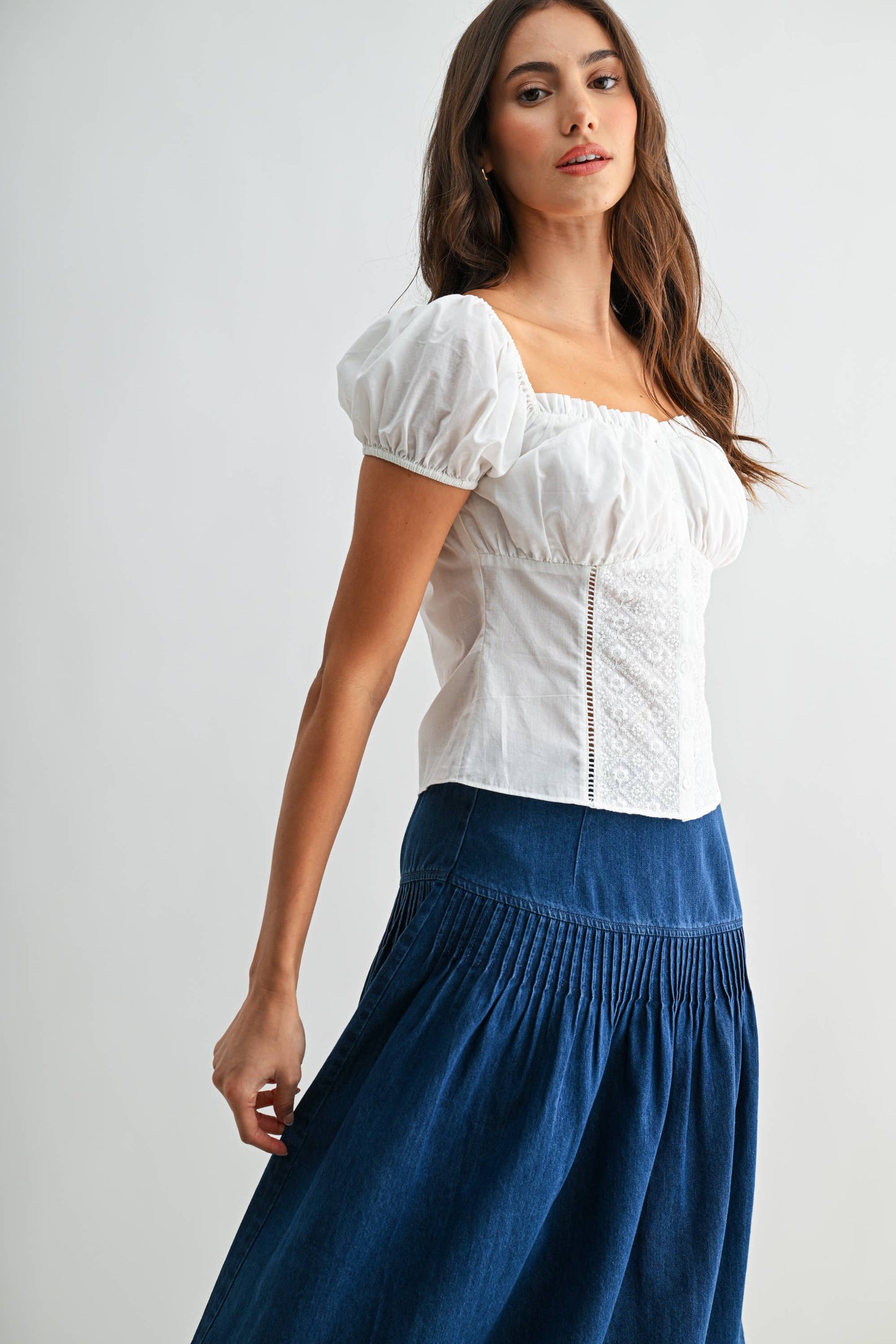 KIMBERLY EMBROIDERED PUFF SLEEVE BLOUSE